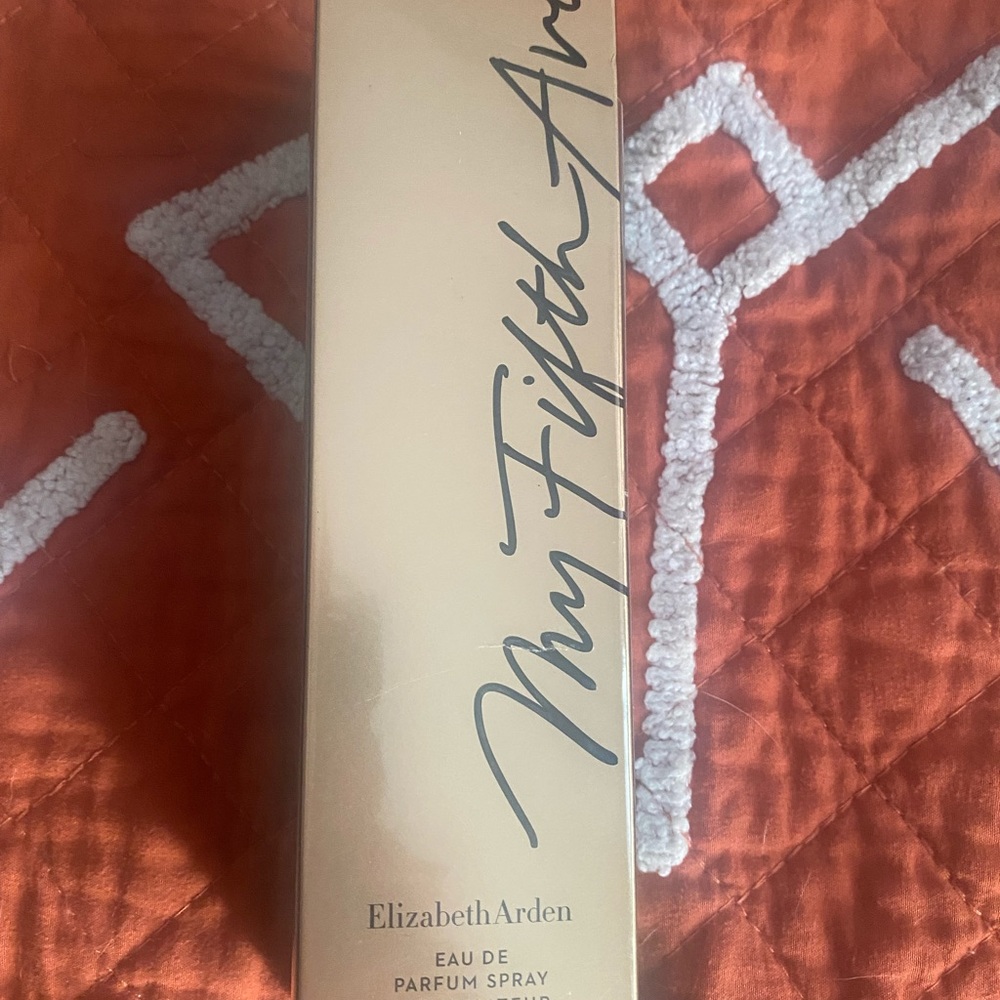 My fifth Avenue perfume